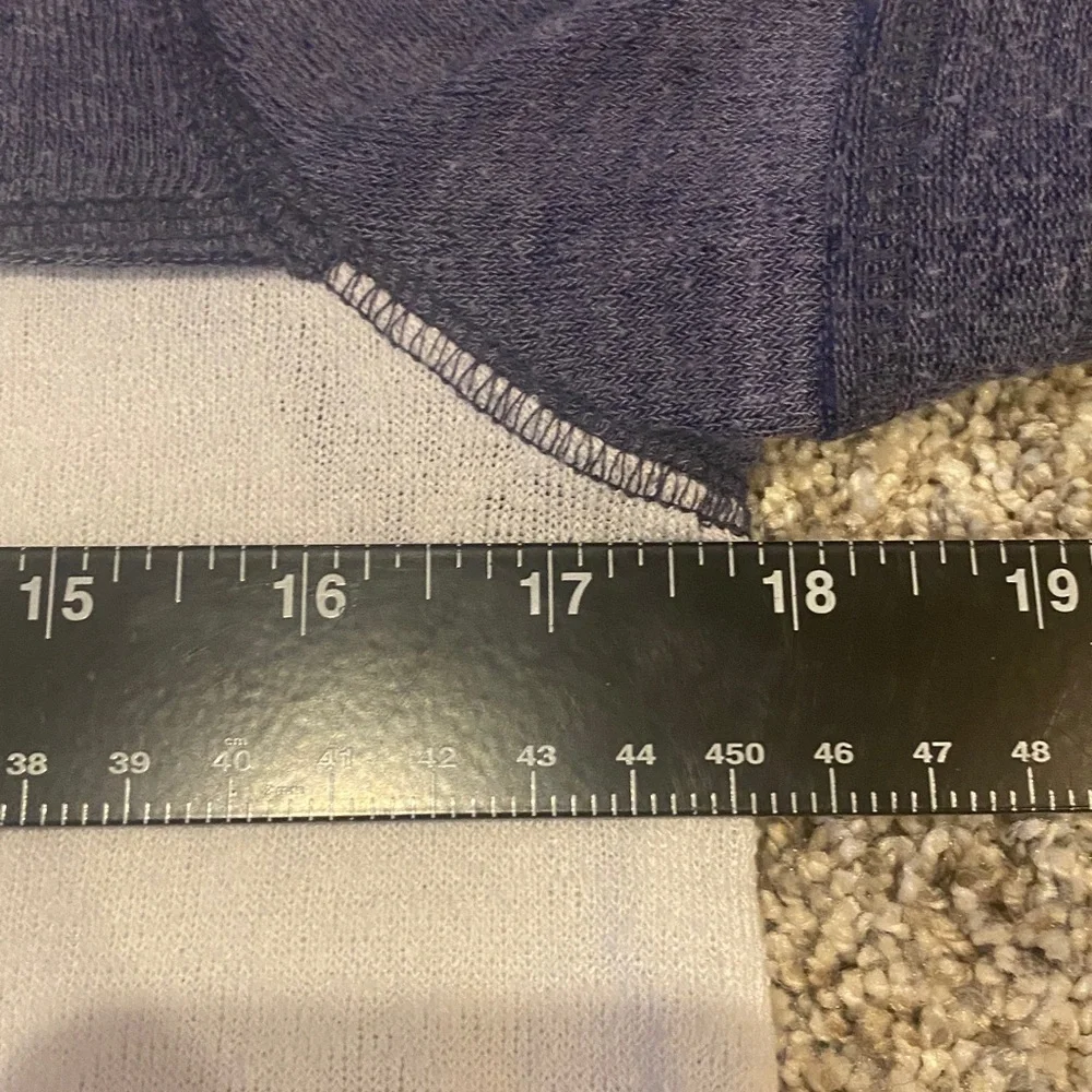 Billabong Women's Blue and White 3/4 Sleeve Tee. Soft and cozy. Size S.